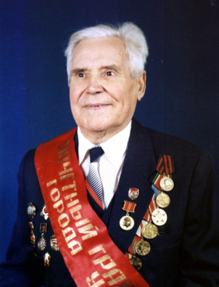 Балацкий Иван Ефремович (11.09.1925 – 31.05.2012 гг.) Балацкий Иван Ефремович (11.09.1925 – 31.05.2012 гг.).